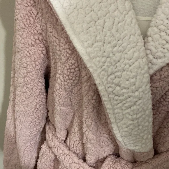 Women's Preloved L/XL Mauve Pink & White Hooded Long Robe! - Picture 2 of 15
